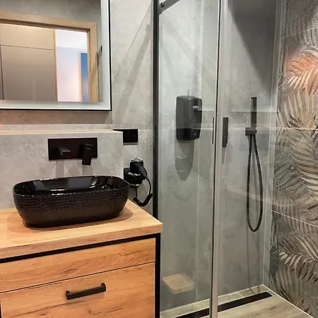 Elegance Yellow W Let's Sea Basen&spa *