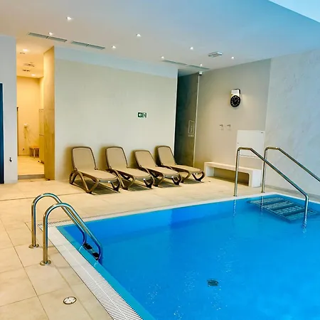 Elegance Yellow W Let's Sea Basen&spa * Gąski