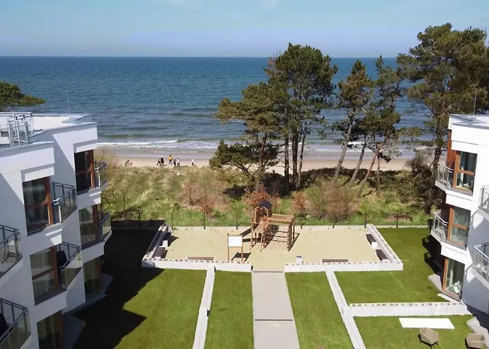 Elegance Yellow W Let's Sea Basen&spa Apartamento *