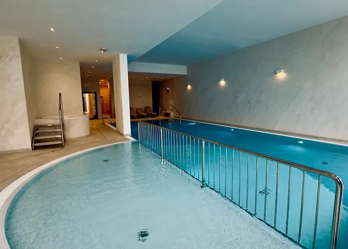 Elegance Yellow W Let's Sea Basen&spa